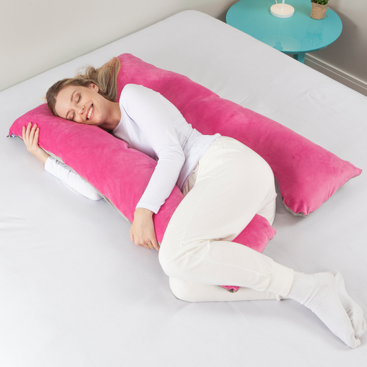 Travesseiro Agarradinho Corporal Plush Cor Rosa/Grafite