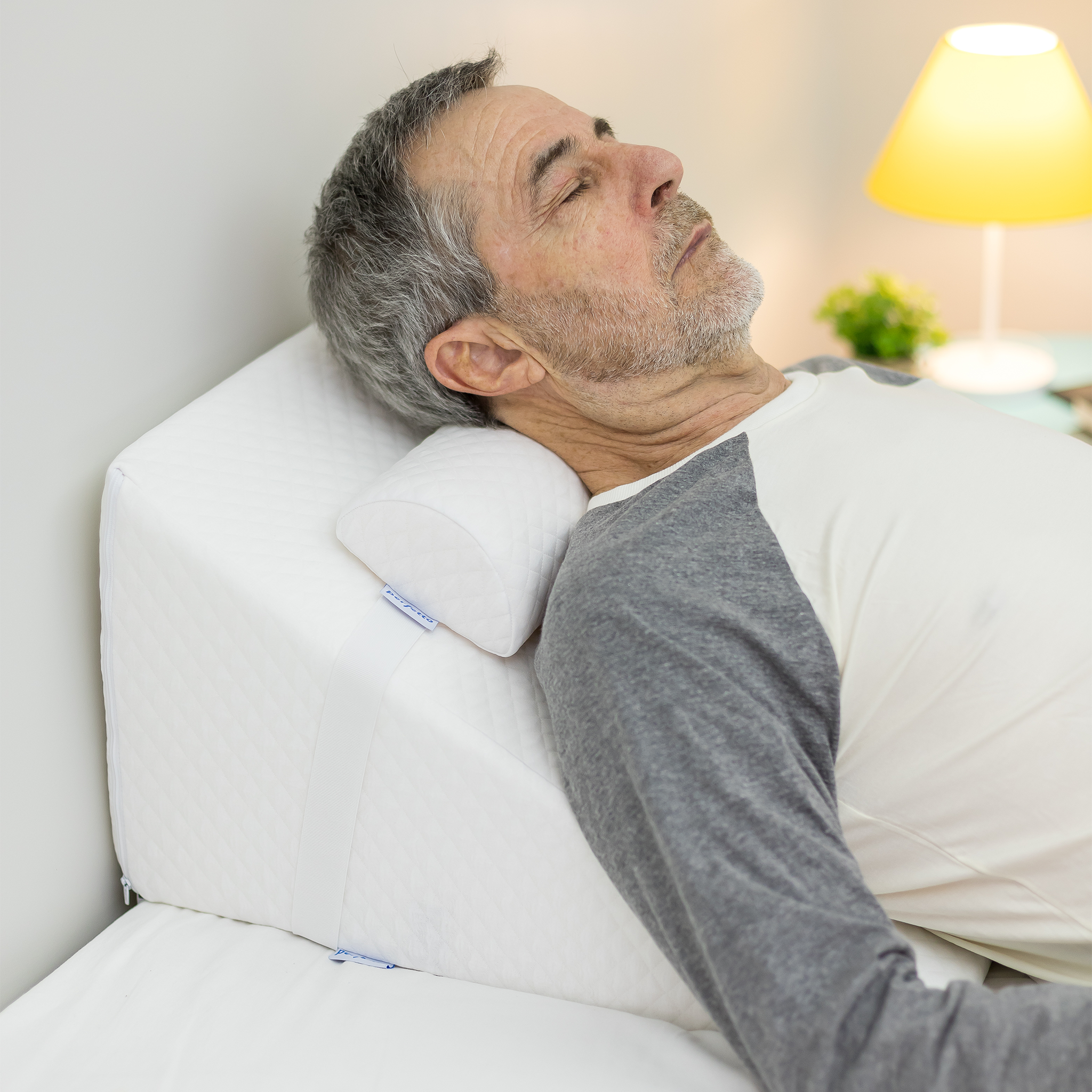 Almofada Triangular Conforto Pós Cirúrgico