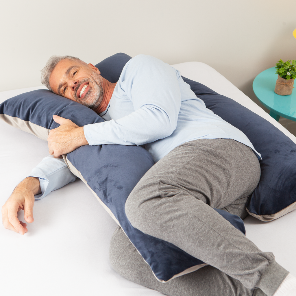 Travesseiro Agarradinho Corporal Plush Cor Azul Marinho/Grafite