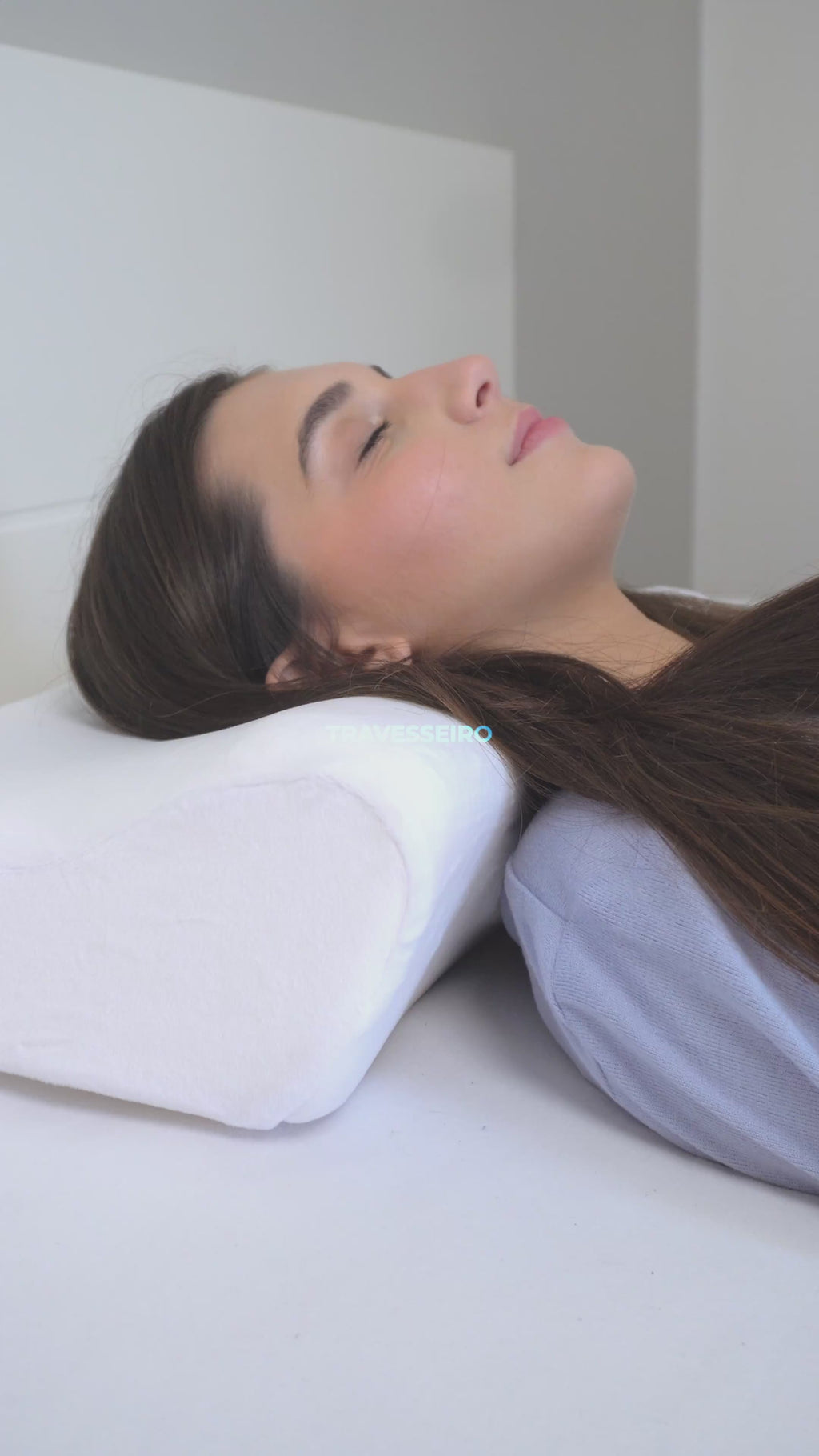 Travesseiro Super Cervical Visco Plush