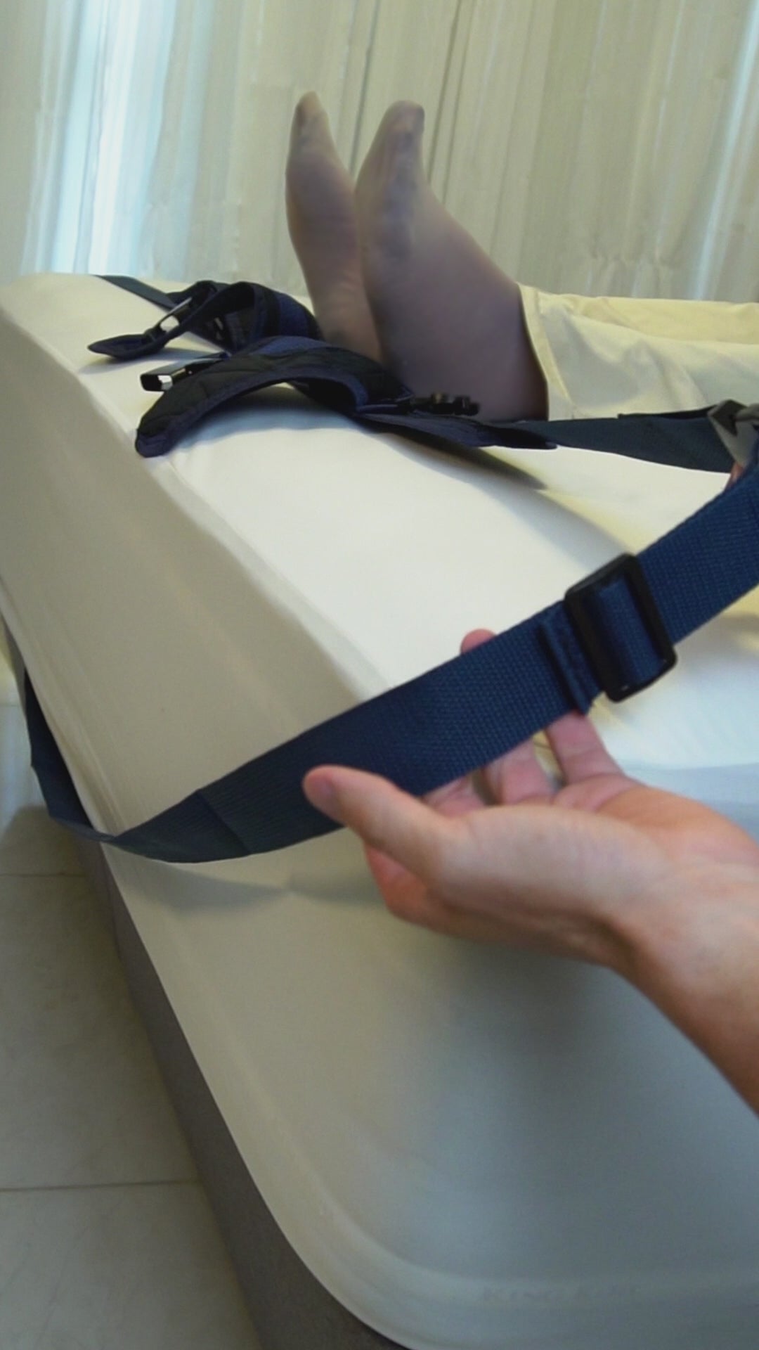 Faixa de Contenção Pernas/Pés para Acamados - Mobilittà