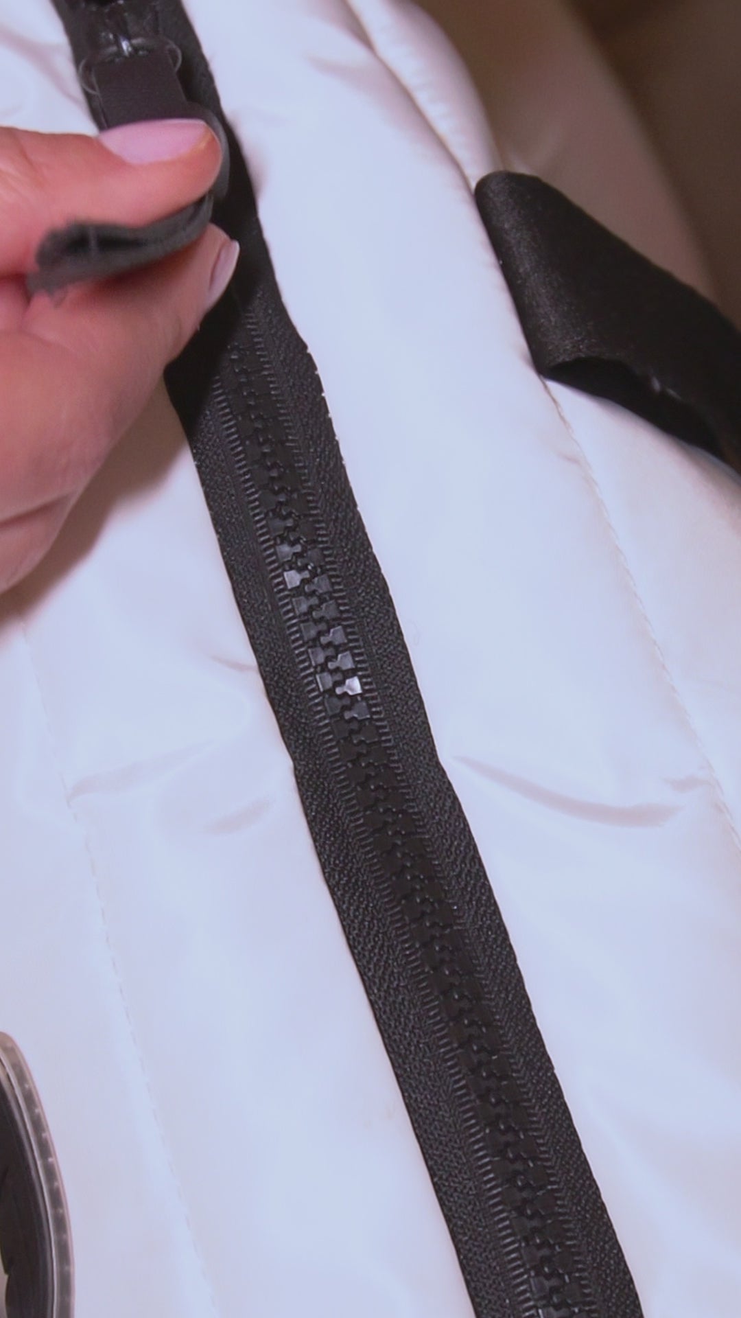 Neck Roll Visco Plush Cor Rosa/Grafite