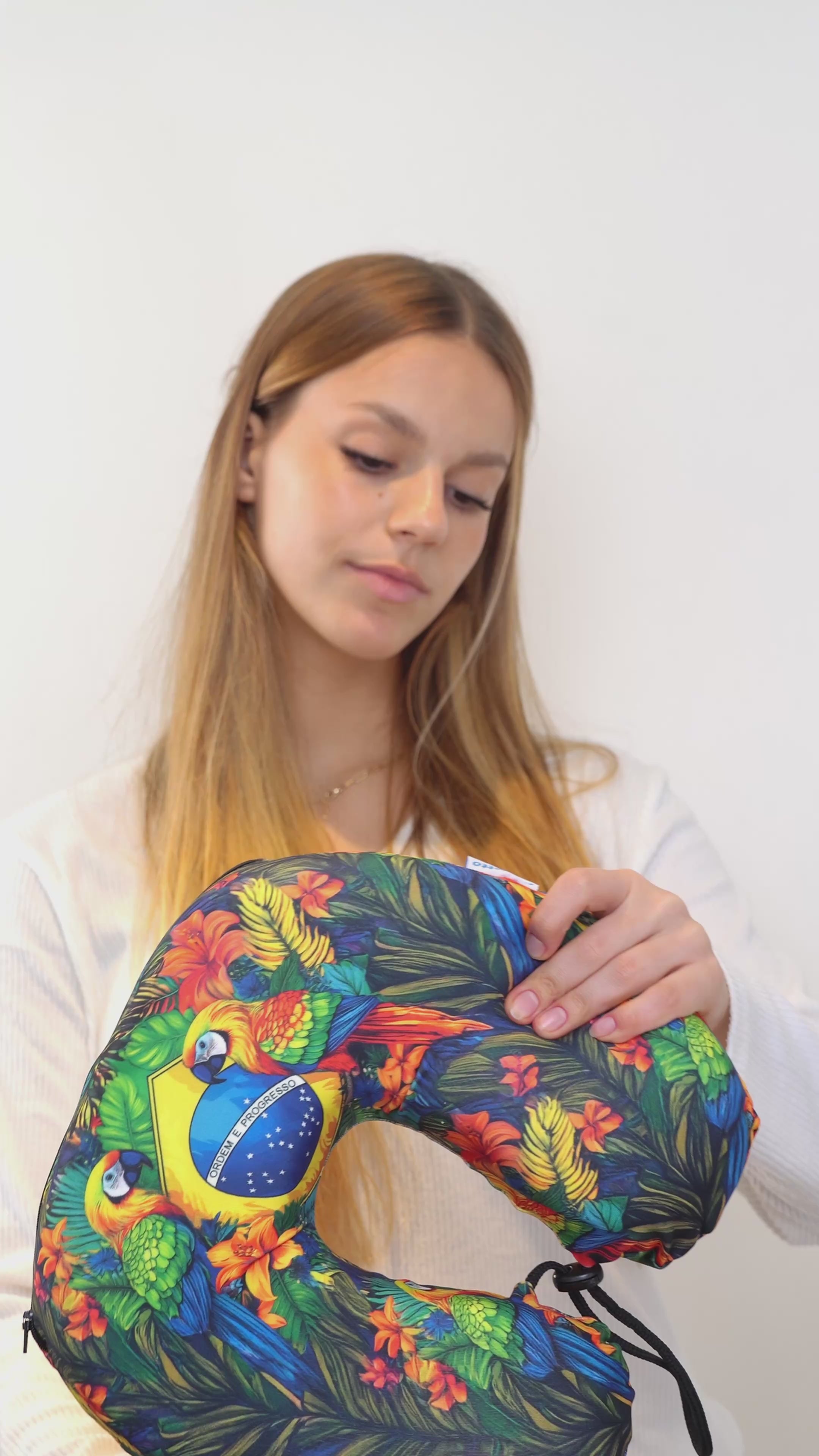 Neck Pillow Linha Brasilidades Amazônia